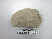 藏品(中型舌刃打製石斧)的圖片